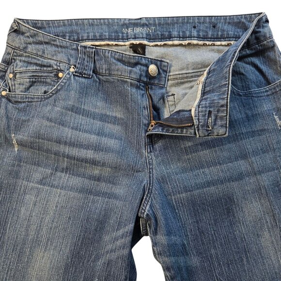 Lane Bryant Womens Size 20 Blue Distressed Denim Jeans Embroidered Pockets - Picture 6 of 16